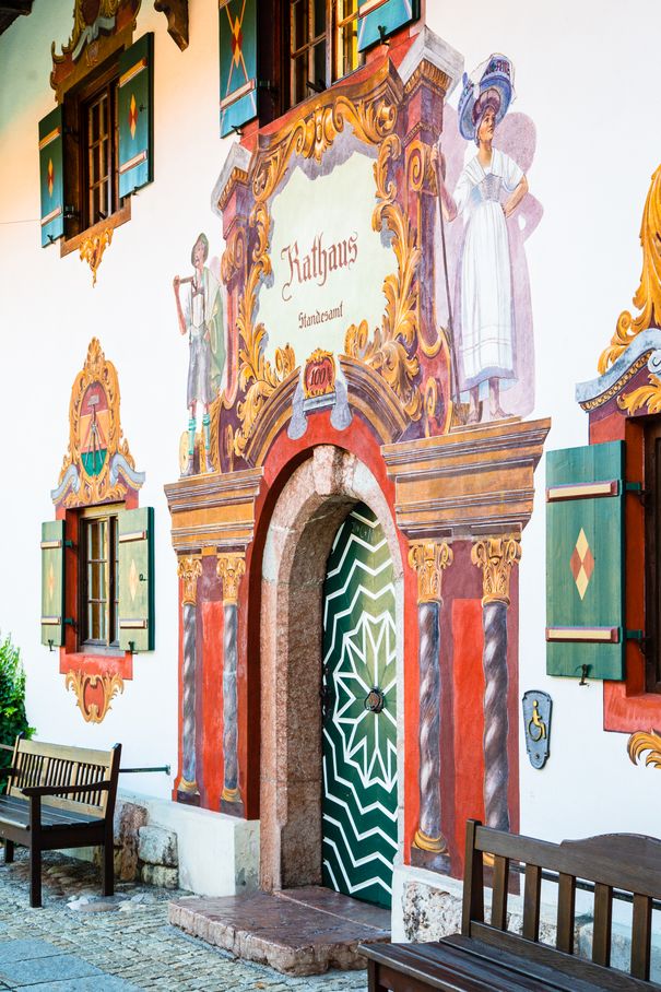 Ruhpoldinger Rathaus Eingang